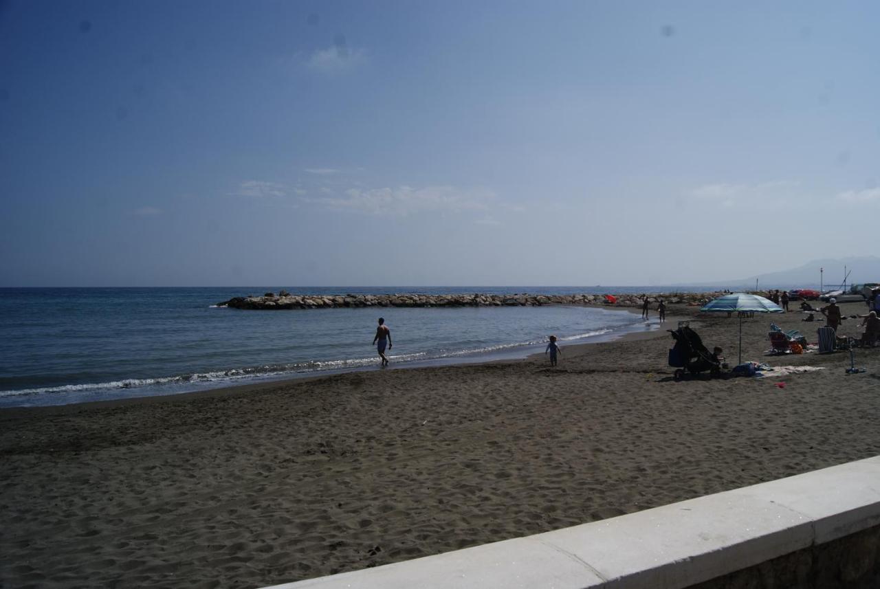Casa Lopez- Lujosa Casa De Playa En Malaga Villa Buitenkant foto